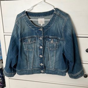 TORRID CROPPED DENIM JACKET
